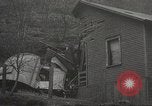 Image 'épave de locomotive Powellton West Virginia USA, 1934, de la seconde 48 séquences d'archives historiques vidéo 65675061025