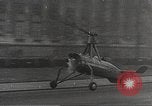 Image avion gyro aptères Paris France, 1934, de la seconde 15 séquences d'archives historiques vidéo 65675061026