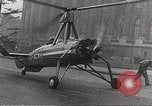 Image avion gyro aptères Paris France, 1934, de la seconde 37 séquences d'archives historiques vidéo 65675061026