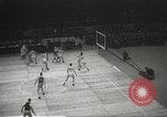 Image jeu de basket-ball New York United States USA, 1934, de la seconde 18 séquences d'archives historiques vidéo 65675061027