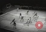 Image jeu de basket-ball New York United States USA, 1934, de la seconde 42 séquences d'archives historiques vidéo 65675061027