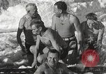 Immagine di Orso Pplar nuotare Chicago Illinois USA, 1934, secondo 41 filmato di repertorio 65675061029