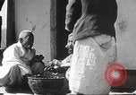 Standbild koreanischen Fluechtlinge Korea, 1952, aus Sekunde 23 historischem Filmmaterial Videoclip 65675061068