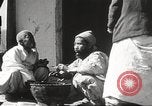 Standbild koreanischen Fluechtlinge Korea, 1952, aus Sekunde 24 historischem Filmmaterial Videoclip 65675061068