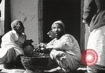 Standbild koreanischen Fluechtlinge Korea, 1952, aus Sekunde 25 historischem Filmmaterial Videoclip 65675061068