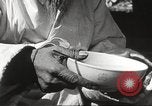 Standbild koreanischen Fluechtlinge Korea, 1952, aus Sekunde 35 historischem Filmmaterial Videoclip 65675061068