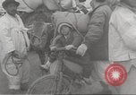 Standbild koreanischen Fluechtlinge Korea, 1952, aus Sekunde 52 historischem Filmmaterial Videoclip 65675061068