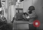 Immagine di Aria kit di campionamento United States USA, 1953, secondo 6 filmato di repertorio 65675061078