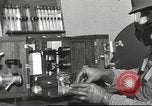 Immagine di Aria kit di campionamento United States USA, 1953, secondo 48 filmato di repertorio 65675061078