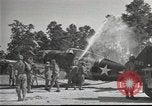 Standbild chemische Kriegsführung Ausbildung Schule Alabama United States USA, 1944, aus Sekunde 30 historischem Filmmaterial Videoclip 65675061090