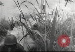 Standbild chemische Kriegsführung Ausbildung Schule Alabama United States USA, 1944, aus Sekunde 52 historischem Filmmaterial Videoclip 65675061090