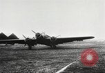 Standbild Italienischen Piloten Italien, 1944, aus Sekunde 25 historischem Filmmaterial Videoclip 65675061100