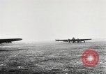 Standbild Italienischen Piloten Italien, 1944, aus Sekunde 28 historischem Filmmaterial Videoclip 65675061100