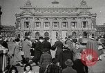 Standbild Deutsch besetzt Paris während Zweiter Weltkrieg Paris Frankreich, 1942, aus Sekunde 17 historischem Filmmaterial Videoclip 65675061107