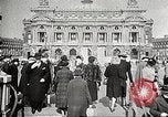 Standbild Deutsch besetzt Paris während Zweiter Weltkrieg Paris Frankreich, 1942, aus Sekunde 20 historischem Filmmaterial Videoclip 65675061107