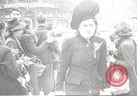 Standbild Deutsch besetzt Paris während Zweiter Weltkrieg Paris Frankreich, 1942, aus Sekunde 24 historischem Filmmaterial Videoclip 65675061107