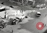 Standbild Deutsch besetzt Paris während Zweiter Weltkrieg Paris Frankreich, 1942, aus Sekunde 33 historischem Filmmaterial Videoclip 65675061107