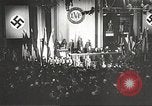 Standbild deutsche Beamte Paris Frankreich, 1942, aus Sekunde 3 historischem Filmmaterial Videoclip 65675061108