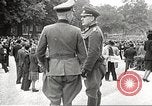 Standbild deutsche Beamte Paris Frankreich, 1942, aus Sekunde 39 historischem Filmmaterial Videoclip 65675061108