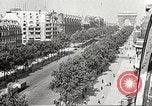 Standbild beschädigt Le Bourget Flugplatz Paris Frankreich, 1944, aus Sekunde 31 historischem Filmmaterial Videoclip 65675061109