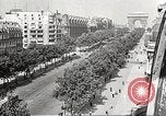 Standbild beschädigt Le Bourget Flugplatz Paris Frankreich, 1944, aus Sekunde 32 historischem Filmmaterial Videoclip 65675061109