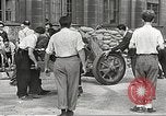 Standbild Französische Streitkräfte des Inneren Paris Frankreich, 1944, aus Sekunde 50 historischem Filmmaterial Videoclip 65675061110
