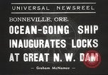 Standbild Frachter Charles L Wheeler Bonneville Oregon USA, 1938, aus Sekunde 5 historischem Filmmaterial Videoclip 65675061115