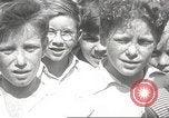 Immagine di Freckled di fronte ragazzi Philadelphia Pennsylvania USA, 1938, secondo 23 filmato di repertorio 65675061116