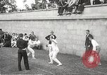 Image escrimeurs Montréal Québec Canada, 1938, de la seconde 13 séquences d'archives historiques vidéo 65675061119
