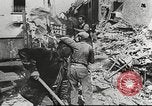 Immagine di Danneggiato città francese Francia, 1946, secondo 40 filmato di repertorio 65675061138