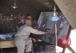 Standbild Piloten Nordafrika, 1943, aus Sekunde 5 historischem Filmmaterial Videoclip 65675061143