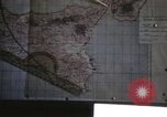 Standbild Piloten Nordafrika, 1943, aus Sekunde 27 historischem Filmmaterial Videoclip 65675061143