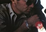 Standbild Piloten Nordafrika, 1943, aus Sekunde 50 historischem Filmmaterial Videoclip 65675061143