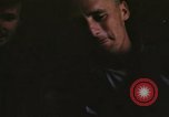Standbild Piloten Nordafrika, 1943, aus Sekunde 57 historischem Filmmaterial Videoclip 65675061143