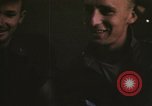 Standbild Piloten Nordafrika, 1943, aus Sekunde 60 historischem Filmmaterial Videoclip 65675061143