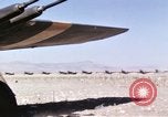 Standbild A-36 Invader dive Bomber Nordafrika, 1943, aus Sekunde 31 historischem Filmmaterial Videoclip 65675061144