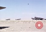 Standbild A-36 Invader dive Bomber Nordafrika, 1943, aus Sekunde 39 historischem Filmmaterial Videoclip 65675061144