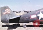 Standbild A-36 Invader dive Bomber Nordafrika, 1943, aus Sekunde 47 historischem Filmmaterial Videoclip 65675061144