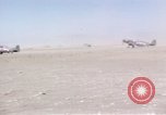 Standbild A-36 Invader dive Bomber Nordafrika, 1943, aus Sekunde 54 historischem Filmmaterial Videoclip 65675061144
