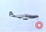 Standbild A-36 dive Bomber Sizilien Italien, 1943, aus Sekunde 50 historischem Filmmaterial Videoclip 65675061151
