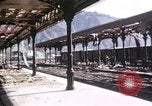 Immagine di Locomotori danneggiati Sicilia Italia, 1943, secondo 44 filmato di repertorio 65675061152