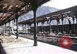 Immagine di Locomotori danneggiati Sicilia Italia, 1943, secondo 46 filmato di repertorio 65675061152
