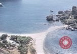 Immagine di Taormina e il Mar Ionio Taormina Sicilia, 1943, secondo 35 filmato di repertorio 65675061153