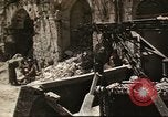 Standbild beschädigte Gebäude Sizilien Italien, 1943, aus Sekunde 43 historischem Filmmaterial Videoclip 65675061160