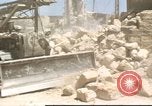 Standbild beschädigte Gebäude Sizilien Italien, 1943, aus Sekunde 46 historischem Filmmaterial Videoclip 65675061160