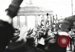 Image berlinois célébrer Nomination de Hitler comme chancelier Berlin Allemagne, 1933, de la seconde 24 séquences d'archives historiques vidéo 65675061176