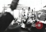 Image berlinois célébrer Nomination de Hitler comme chancelier Berlin Allemagne, 1933, de la seconde 25 séquences d'archives historiques vidéo 65675061176
