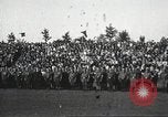 Standbild Adolf Hitler spricht auf 120 tausend Menschen in Erfurt Deutschland Erfurt Deutschland, 1933, aus Sekunde 28 historischem Filmmaterial Videoclip 65675061184