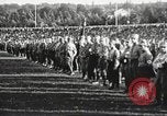 Standbild Adolf Hitler spricht auf 120 tausend Menschen in Erfurt Deutschland Erfurt Deutschland, 1933, aus Sekunde 44 historischem Filmmaterial Videoclip 65675061184