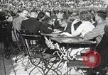 Standbild Adolf Hitler spricht auf 120 tausend Menschen in Erfurt Deutschland Erfurt Deutschland, 1933, aus Sekunde 49 historischem Filmmaterial Videoclip 65675061184